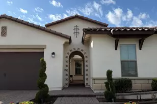 2145 E Gemini Pl, Chandler, AZ 85249 - Photo 2