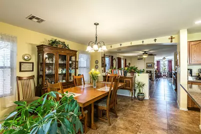 1456 E Holiday Drive, Casa Grande, AZ 85122 - Photo 10