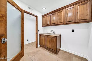 7351 E Keim Dr, Scottsdale, AZ 85250 - Photo 38