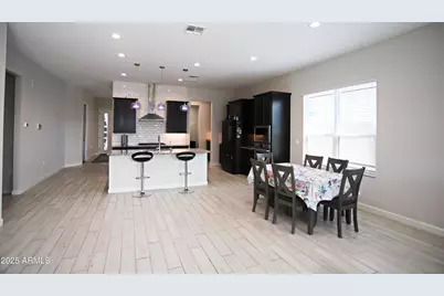 10549 W Albert Lane W, Peoria, AZ 85382 - Photo 10