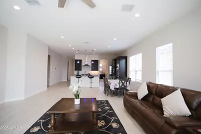 10549 W Albert Lane W, Peoria, AZ 85382 - Photo 24