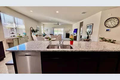 1026 W Castle Court, Casa Grande, AZ 85122 - Photo 6