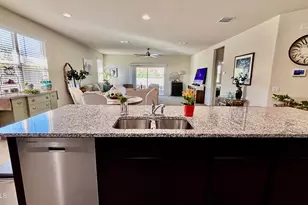 1026 W Castle Ct, Casa Grande, AZ 85122 - Photo 6