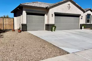 1026 W Castle Ct, Casa Grande, AZ 85122 - Photo 1