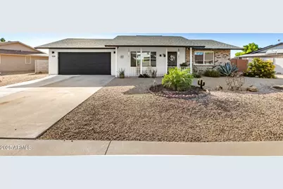 18230 N Organ Pipe Drive, Sun City, AZ 85373 - Photo 4