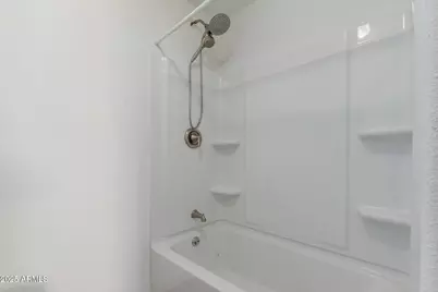 632 W Jones Avenue, Phoenix, AZ 85041 - Photo 22