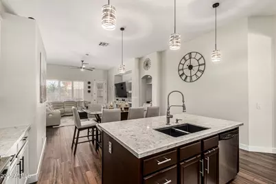 3827 S Seton Avenue, Gilbert, AZ 85297 - Photo 8