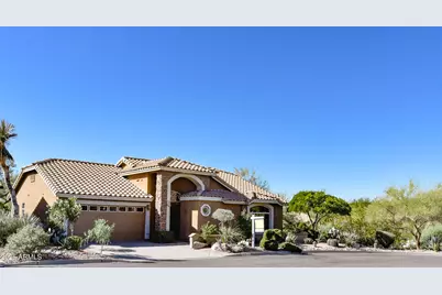 8211 E Sonoran Way, Gold Canyon, AZ 85118 - Photo 1