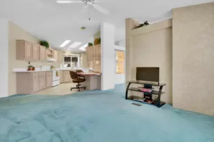 3901 E Pinnacle Peak Rd, Phoenix, AZ 85050 - Photo 16