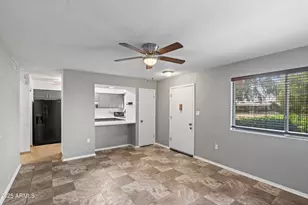 10345 W Peoria Ave, Sun City, AZ 85351 - Photo 6