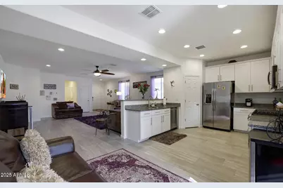 20839 W Elm Way, Buckeye, AZ 85396 - Photo 6