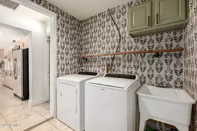 3718 N 36th Street, Phoenix, AZ 85018 - Photo 16