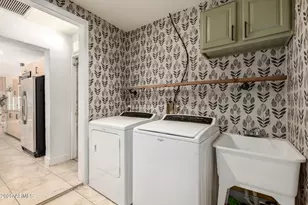 3718 N 36th St, Phoenix, AZ 85018 - Photo 16