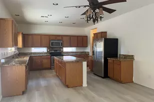 6898 S Onyx Dr, Chandler, AZ 85249 - Photo 12