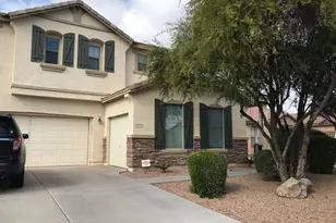 6898 S Onyx Dr, Chandler, AZ 85249 - Photo 2