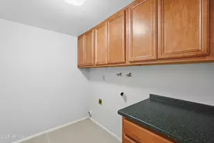 4849 E Lake Point Cir, Phoenix, AZ 85044 - Photo 30