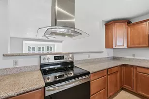 4849 E Lake Point Cir, Phoenix, AZ 85044 - Photo 14