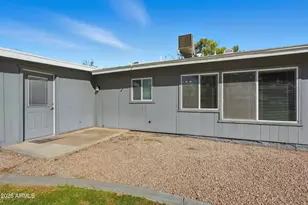 4849 E Lake Point Cir, Phoenix, AZ 85044 - Photo 34