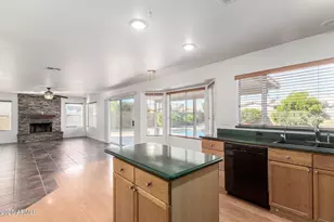 1530 E Bruce Ave, Gilbert, AZ 85234 - Photo 12