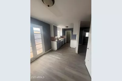 204 N E Street, Eloy, AZ 85131 - Photo 4