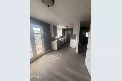 204 N E Street, Eloy, AZ 85131 - Photo 4