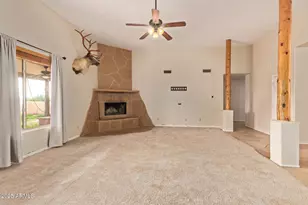 1032 E Carlise Rd, Phoenix, AZ 85086 - Photo 10