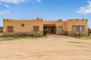 1032 E Carlise Rd, Phoenix, AZ 85086 - Photo 2