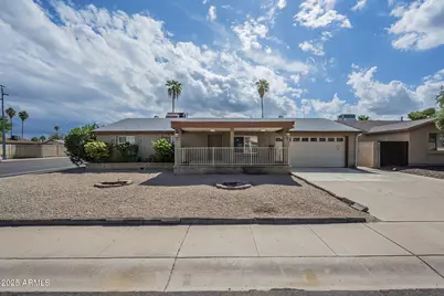 3849 E Sheena Drive, Phoenix, AZ 85032 - Photo 2