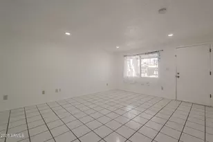 3849 E Sheena Dr, Phoenix, AZ 85032 - Photo 8