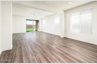 13506 W Cassia Trail, Peoria, AZ 85383 - Photo 6