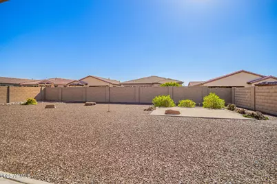 17987 W Redwood Lane, Goodyear, AZ 85338 - Photo 34
