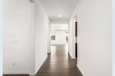 17987 W Redwood Lane, Goodyear, AZ 85338 - Photo 6