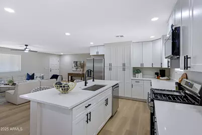 452 E 10th Place, Mesa, AZ 85203 - Photo 16