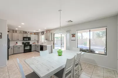 45713 W Dutchman Drive, Maricopa, AZ 85139 - Photo 8