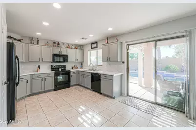 45713 W Dutchman Drive, Maricopa, AZ 85139 - Photo 10