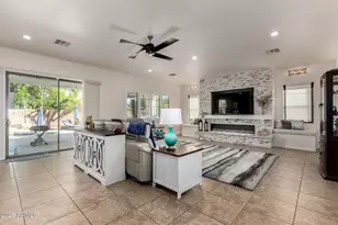 6233 S Rochester Dr, Gilbert, AZ 85298 - Photo 12