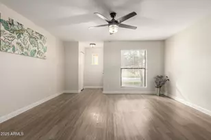 1425 E Desert Cove Ave, Phoenix, AZ 85020 - Photo 8