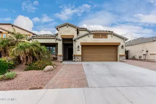 6608 W Saguaro Park Ln, Glendale, AZ 85310 - Photo 2
