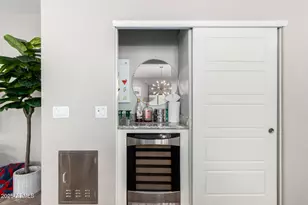 6608 W Saguaro Park Ln, Glendale, AZ 85310 - Photo 6