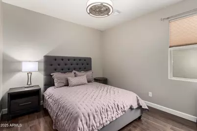 6608 W Saguaro Park Lane, Glendale, AZ 85310 - Photo 12