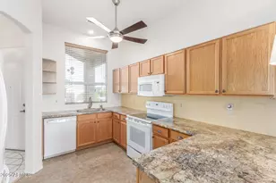 9721 W Mountain View Rd, Peoria, AZ 85345 - Photo 12