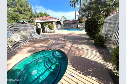 2929 W Yorkshire Drive #2013, Phoenix, AZ 85027 - Photo 10