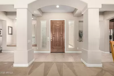 8647 W Lariat Lane, Peoria, AZ 85383 - Photo 10