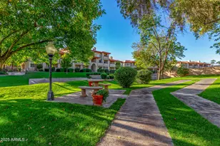 10240 N 12th Pl, Phoenix, AZ 85020 - Photo 30