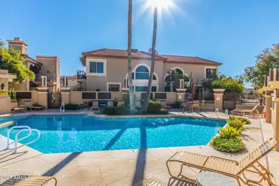 10240 N 12th Place #2, Phoenix, AZ 85020 - Photo 30