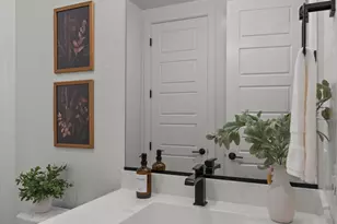 1411 E Carob Dr, Gilbert, AZ 85298 - Photo 18