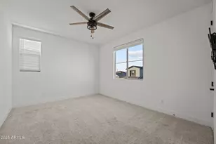 1411 E Carob Dr, Gilbert, AZ 85298 - Photo 36