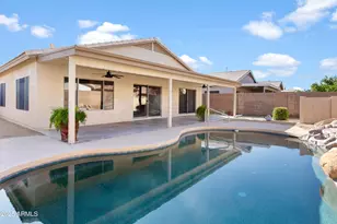 9446 W Albert Ln, Peoria, AZ 85382 - Photo 16