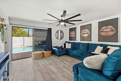 2827 N 69th Place, Scottsdale, AZ 85257 - Photo 6