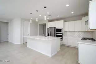 13542 W Copper Leaf Ln, Peoria, AZ 85383 - Photo 8